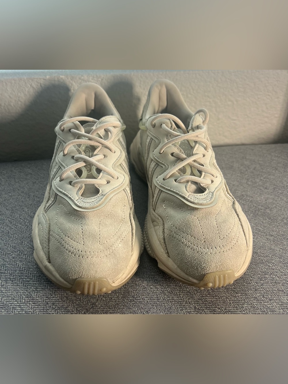 Adidas Ozweego Sneakers – Women’s Size 6